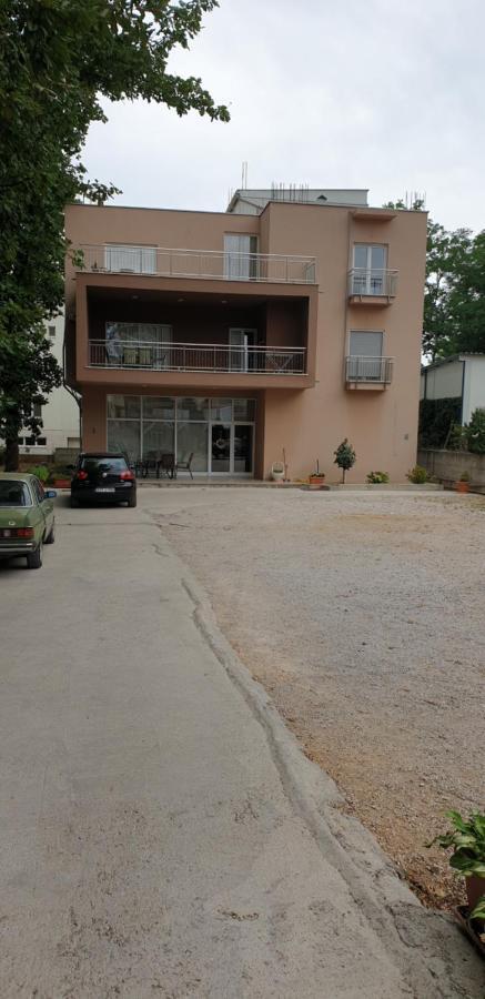 Pansion Matija Bed & Breakfast Medjugorje Exterior photo